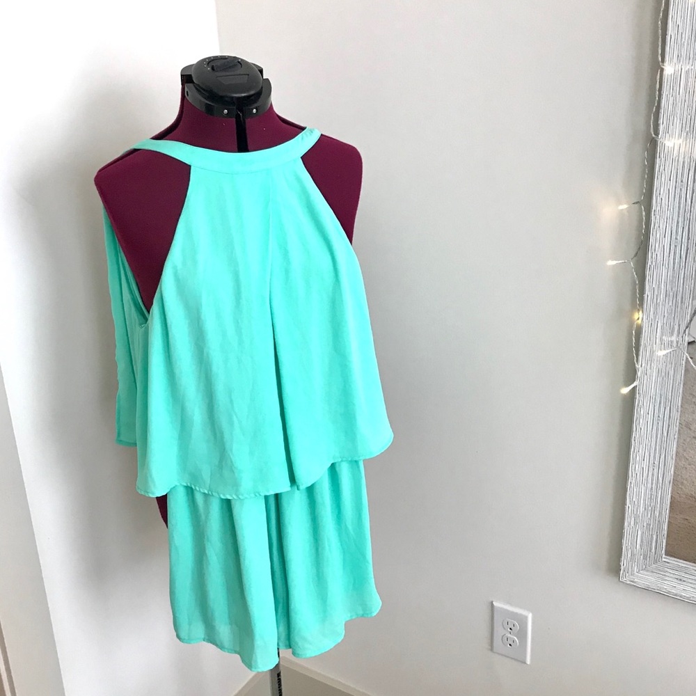 3/10 Emerald Romper💚NWT